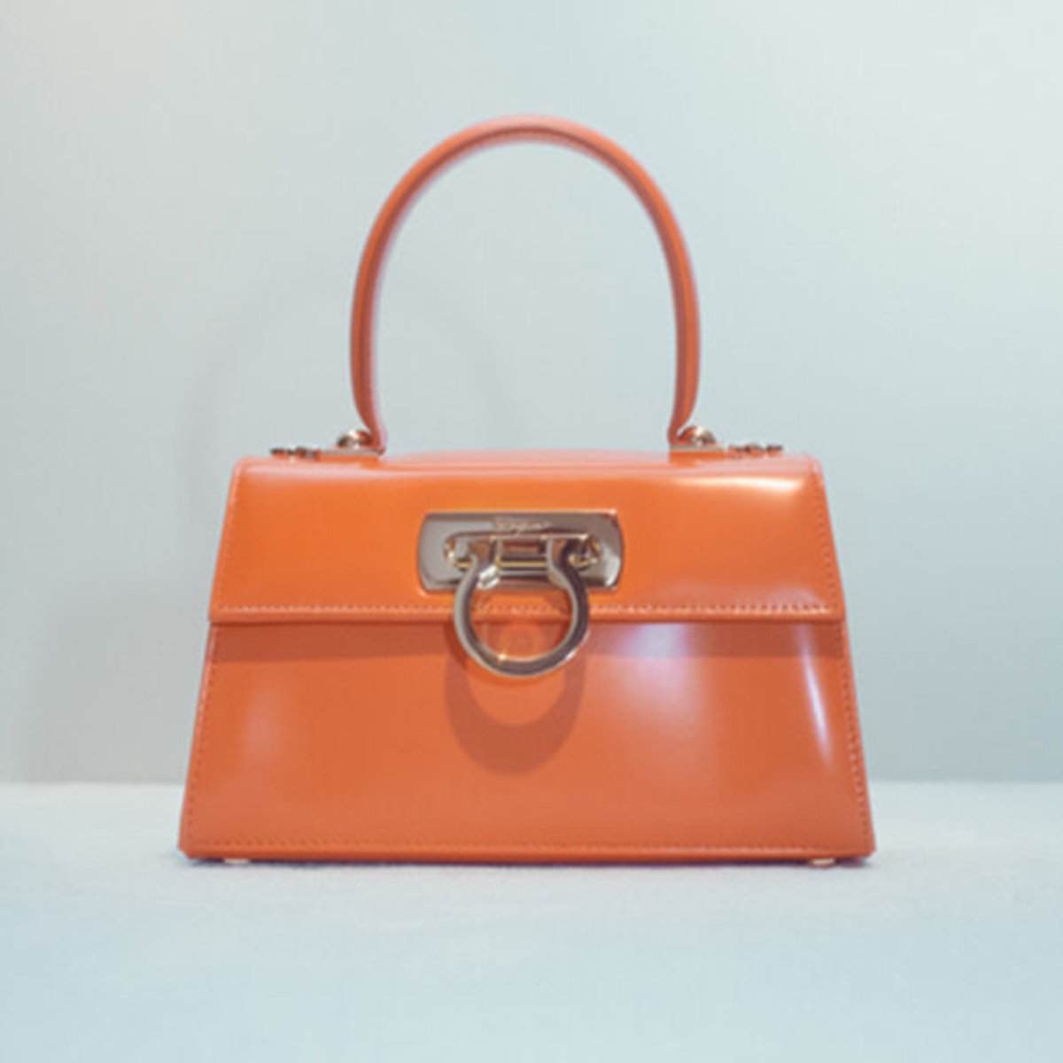 フェラガモで探す、とっておきのホリデーギフト。