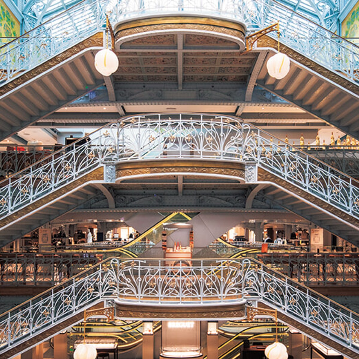 パリジャンが通ったあの百貨店が再オープン。