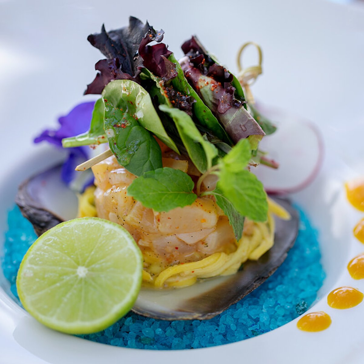 タハア島、バニラの香りに包まれて自然の恵みを享受。