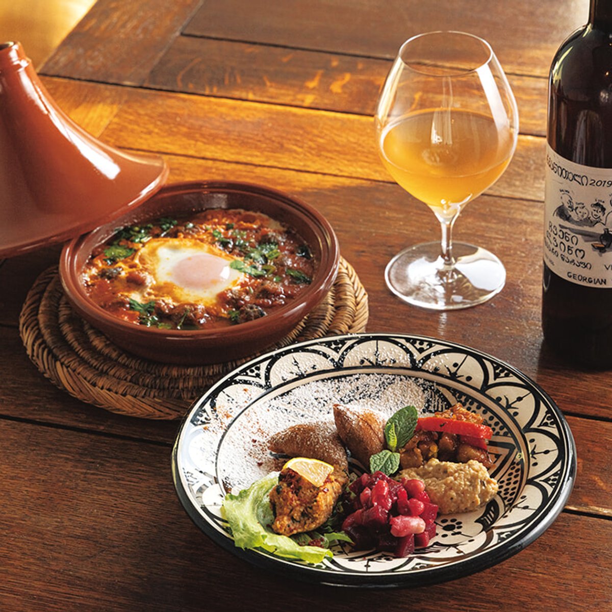 朝から夜まで、世界の味を堪能！