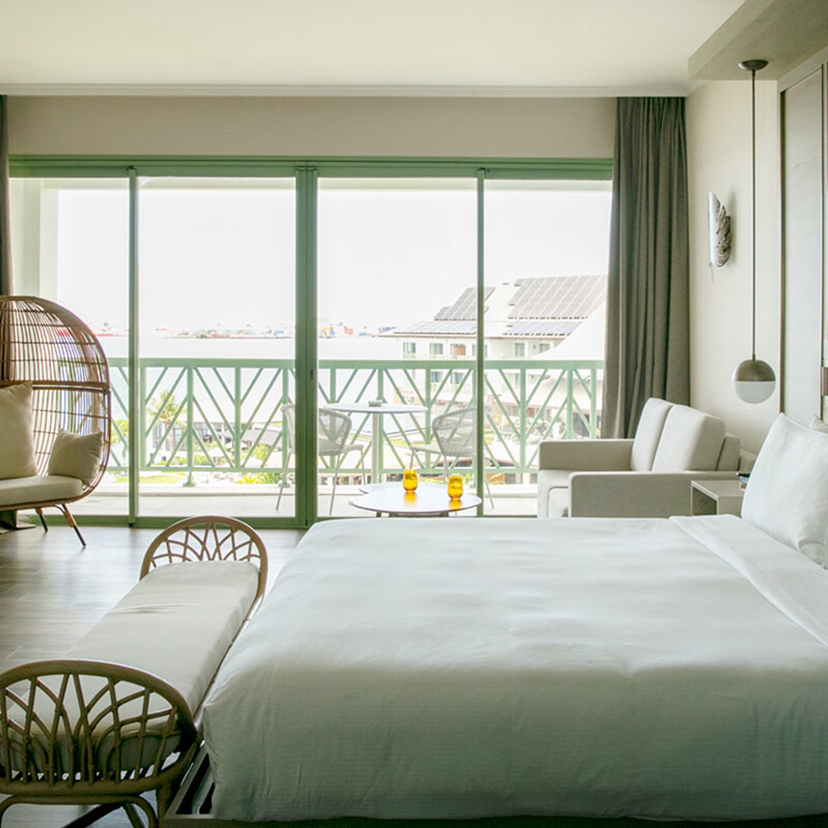 タヒチ島、新しくなったホテルで快適に過ごす。