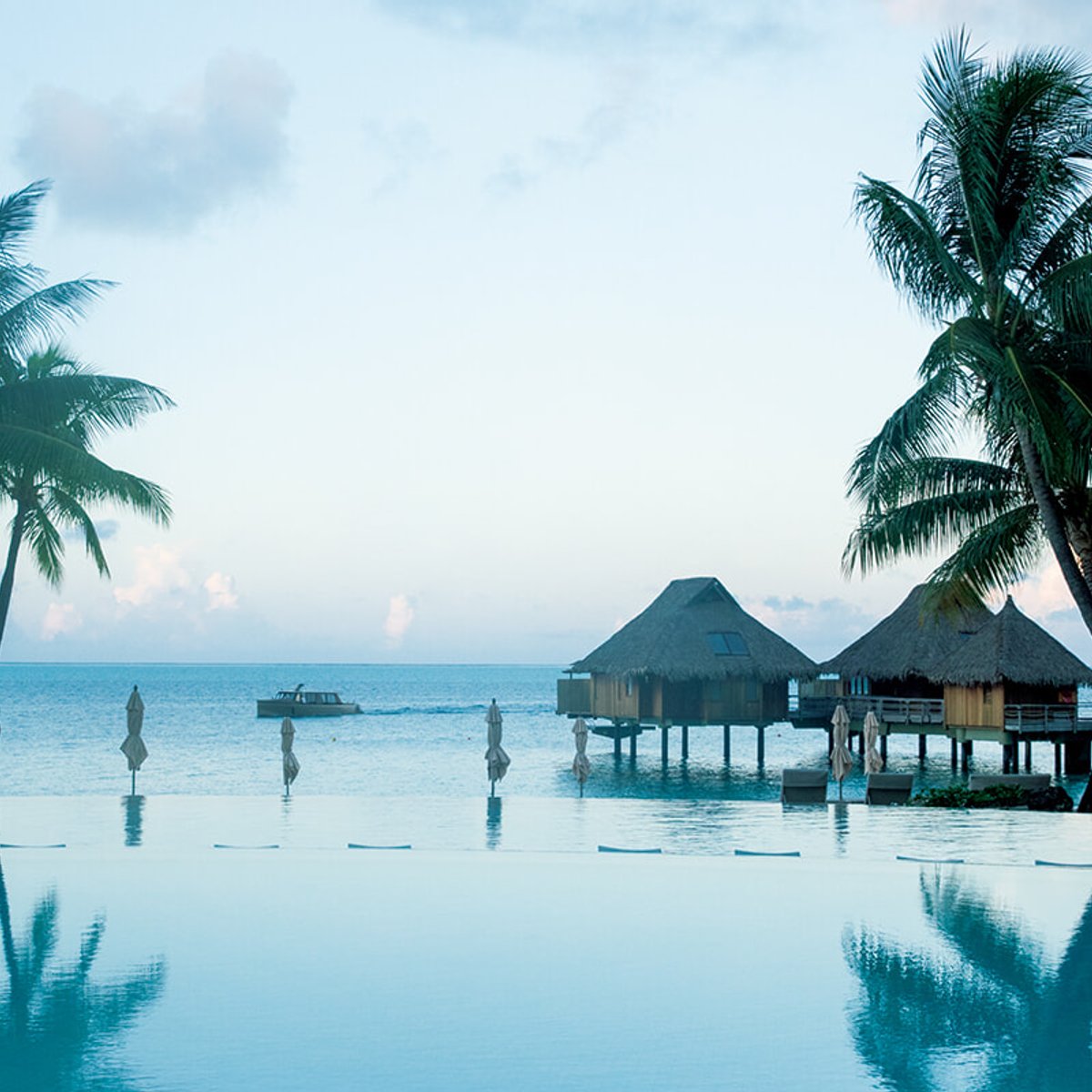 楽園、タヒチの島々で過ごす休日。