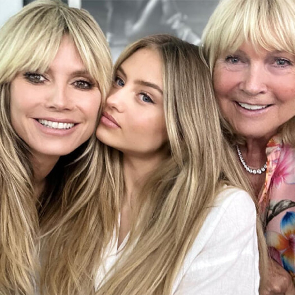 ハイディ・クルム、美しすぎる親子3代の写真を投稿！