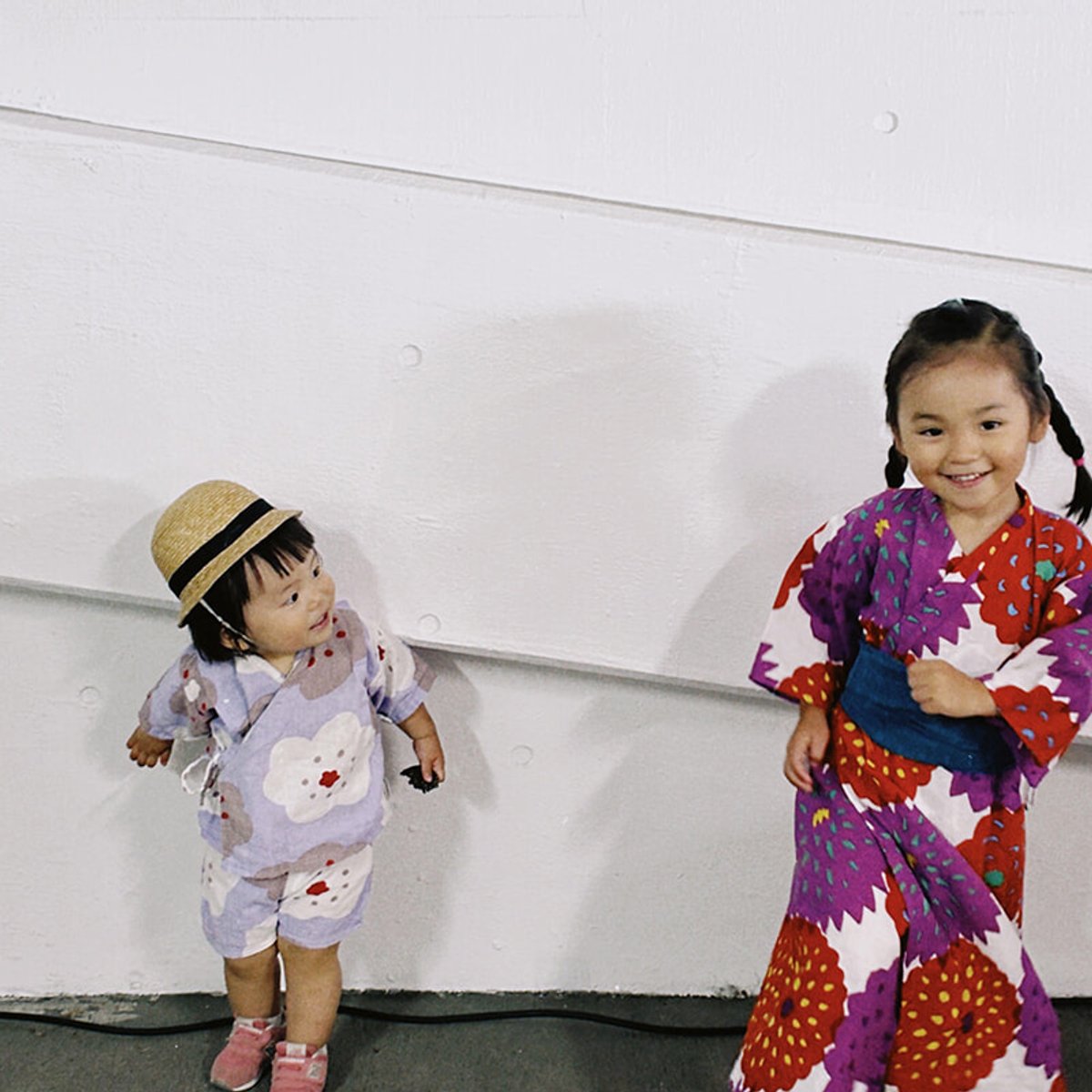 逗子の花火大会、犬も娘も音に怖がる？