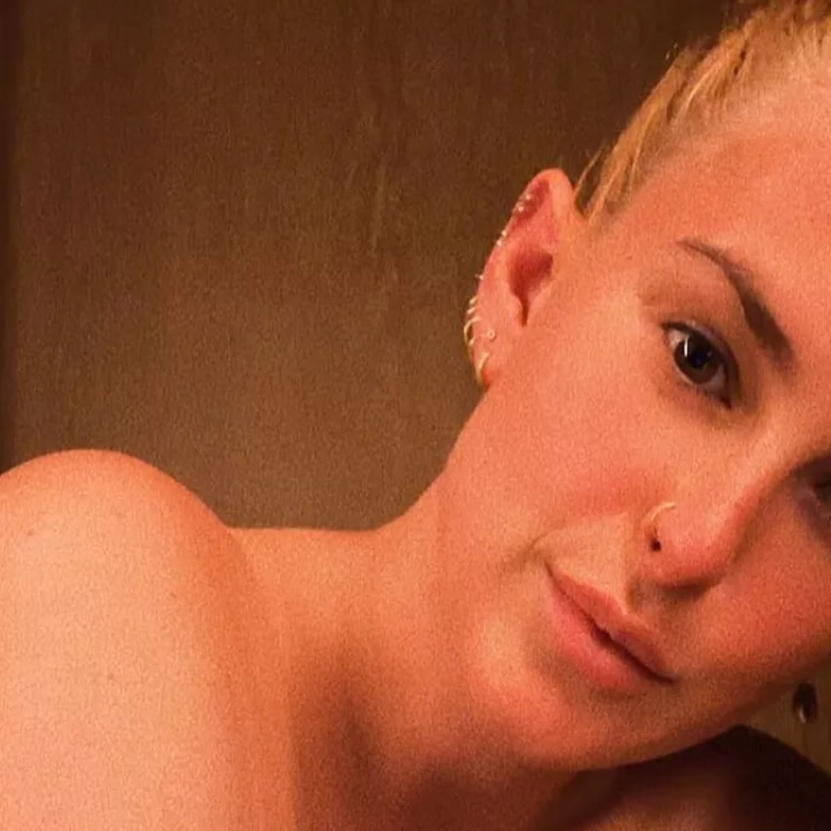 ブルース・ウィリスの娘、産前、産後のヌード写真を公開。