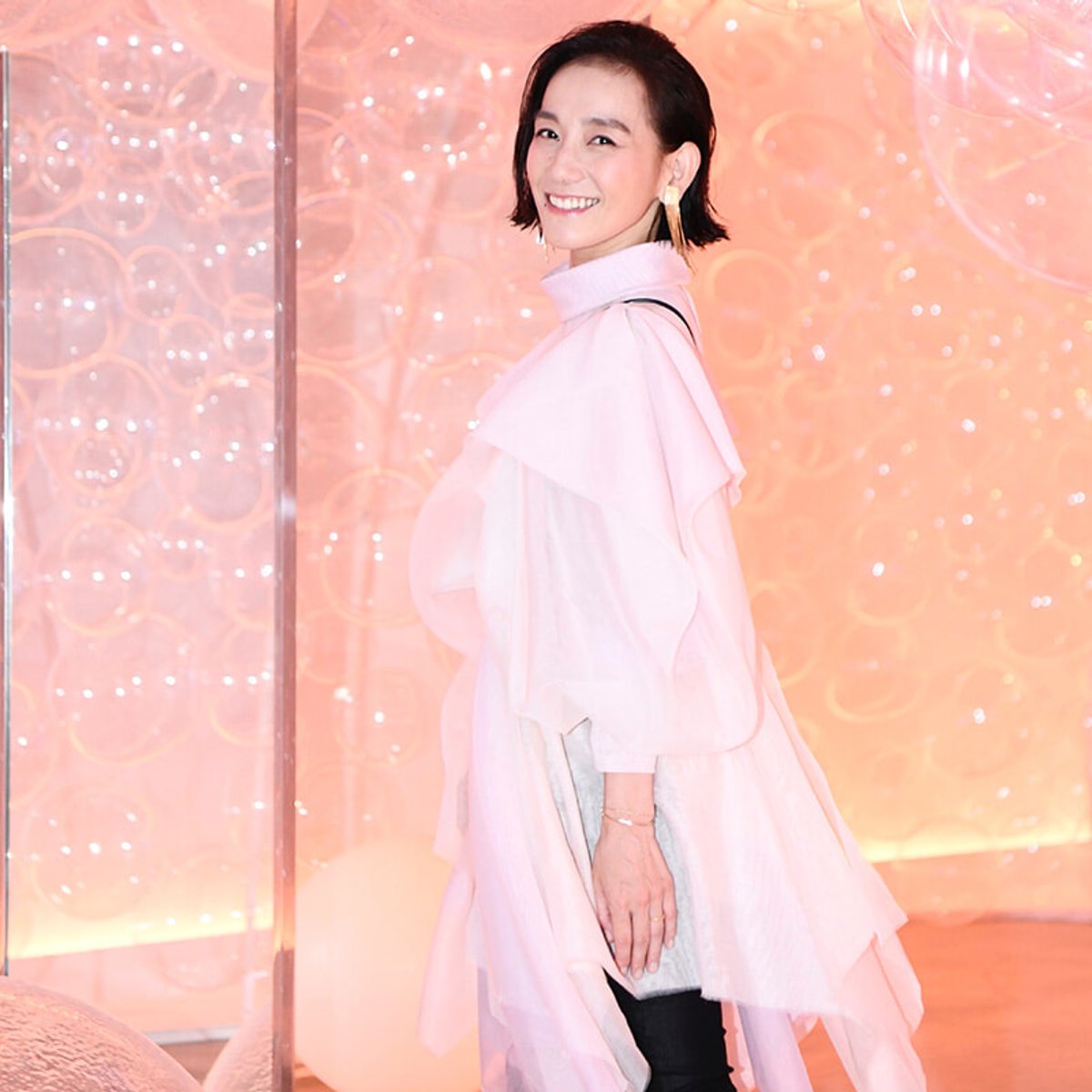 【篠原ともえ連載Vol.21】「輝き」をコンセプトに衣装をつくる。