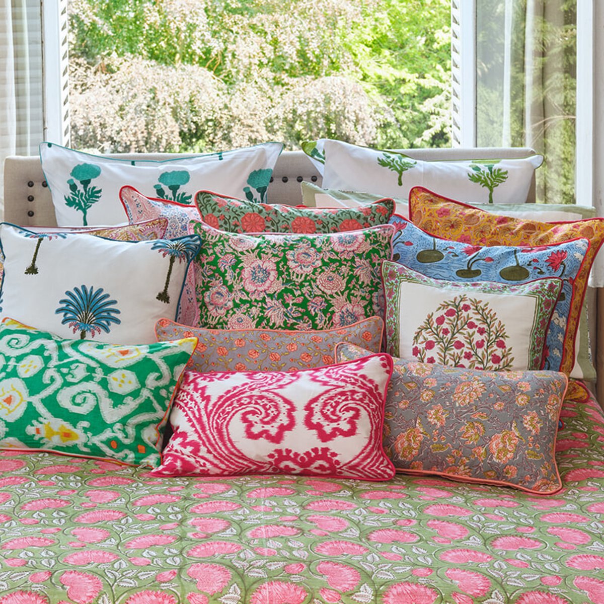 ブルーム・パリの新作と創業者が卒業した16区リュベック校のこと。