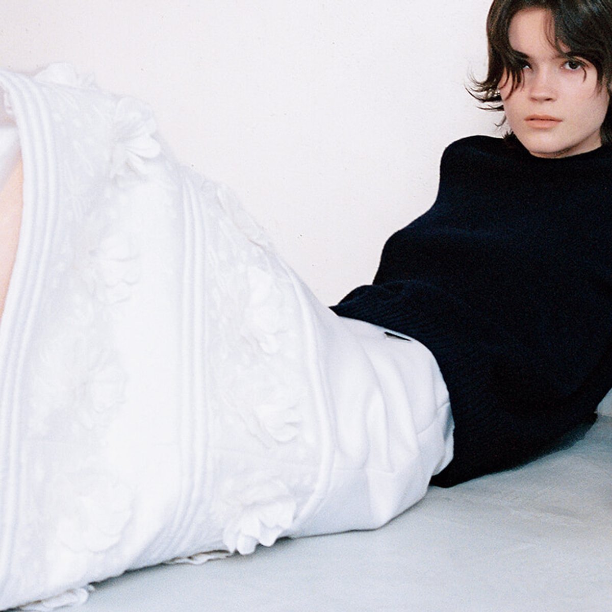 秋のマストバイ、スカートを纏って。