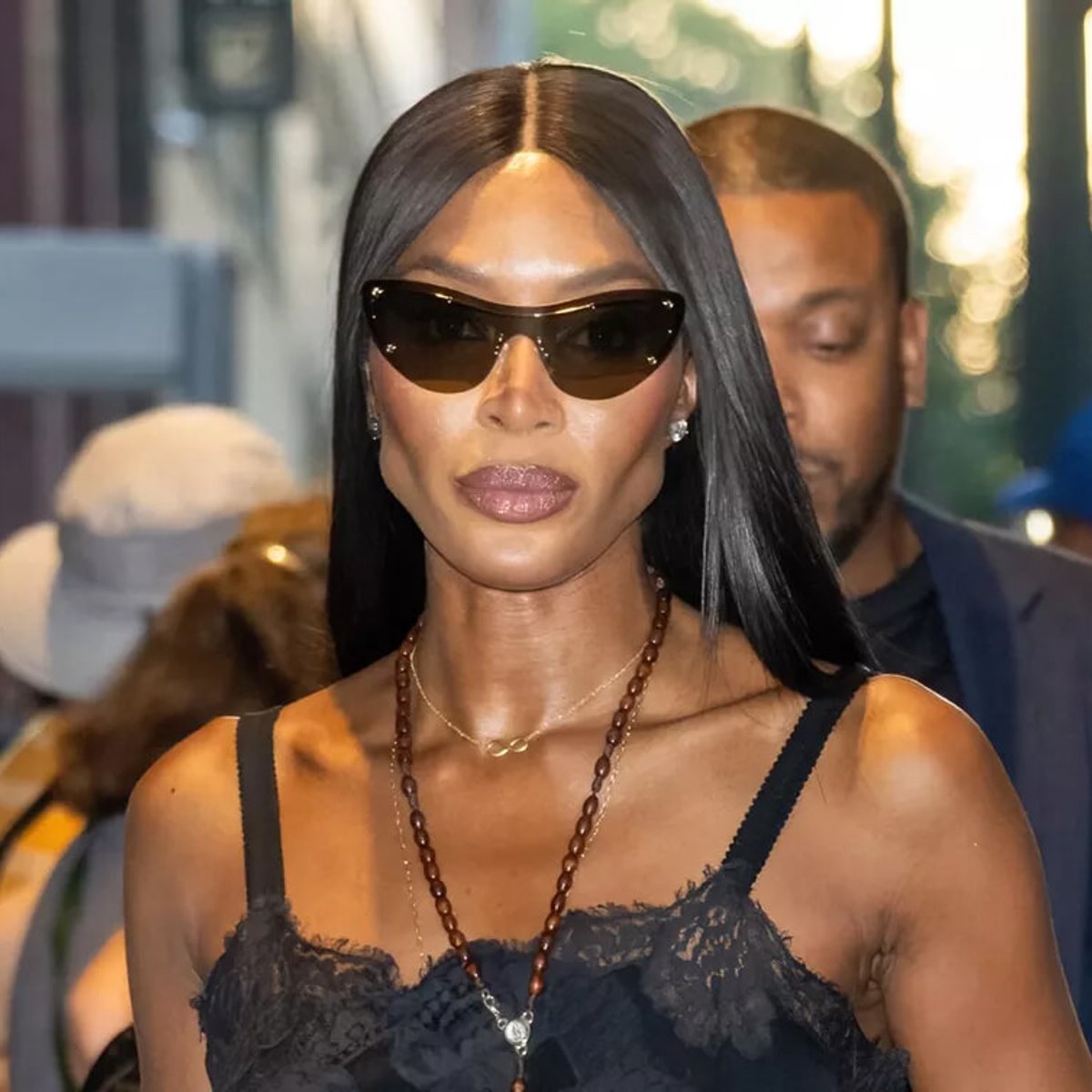 ナオミ・キャンベル、90年代に薬物・アルコール依存だったことを告白。