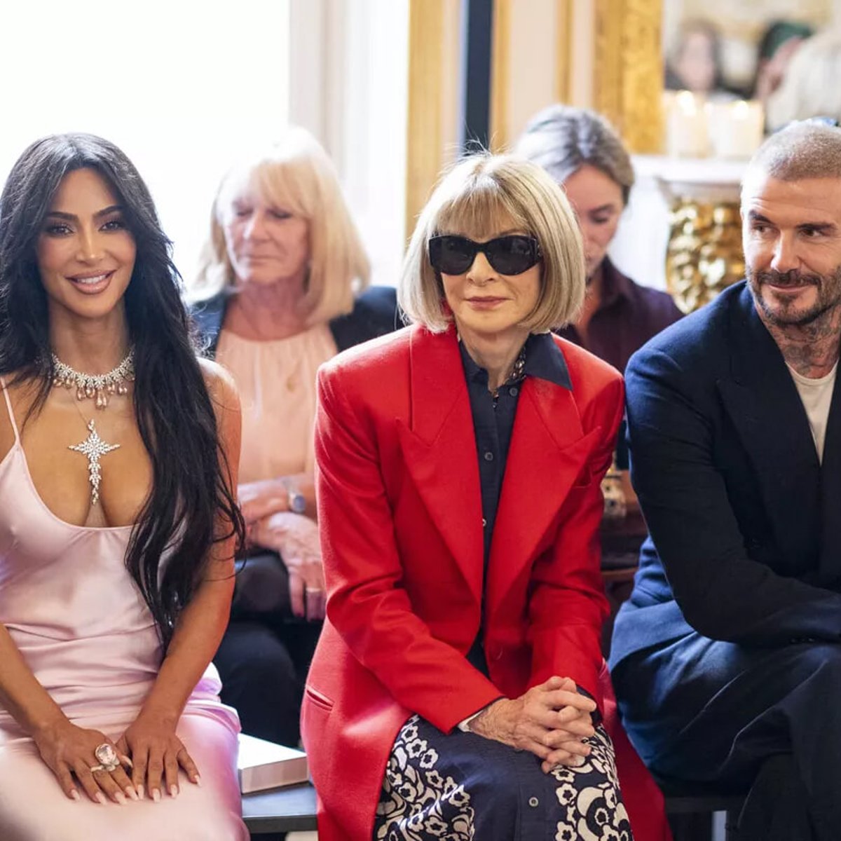 アナ・ウィンターがキム・カーダシアンを無視する動画、ネット上で話題に！