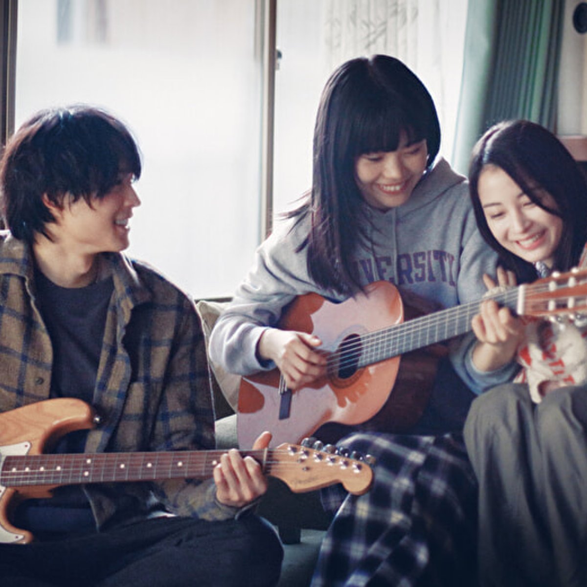 アイナ・ジ・エンドと松村北斗、彷徨う心と儚い想い。