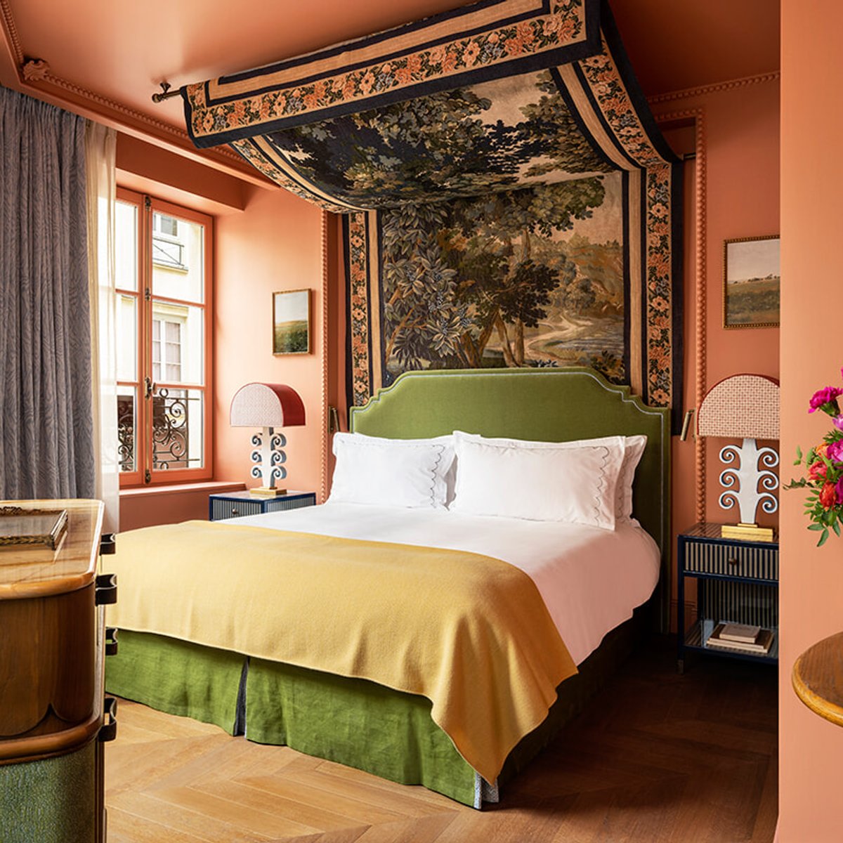 時空を超えたアール・ドゥ・ヴィーヴルが魅力のホテル、グラン・マザラン。