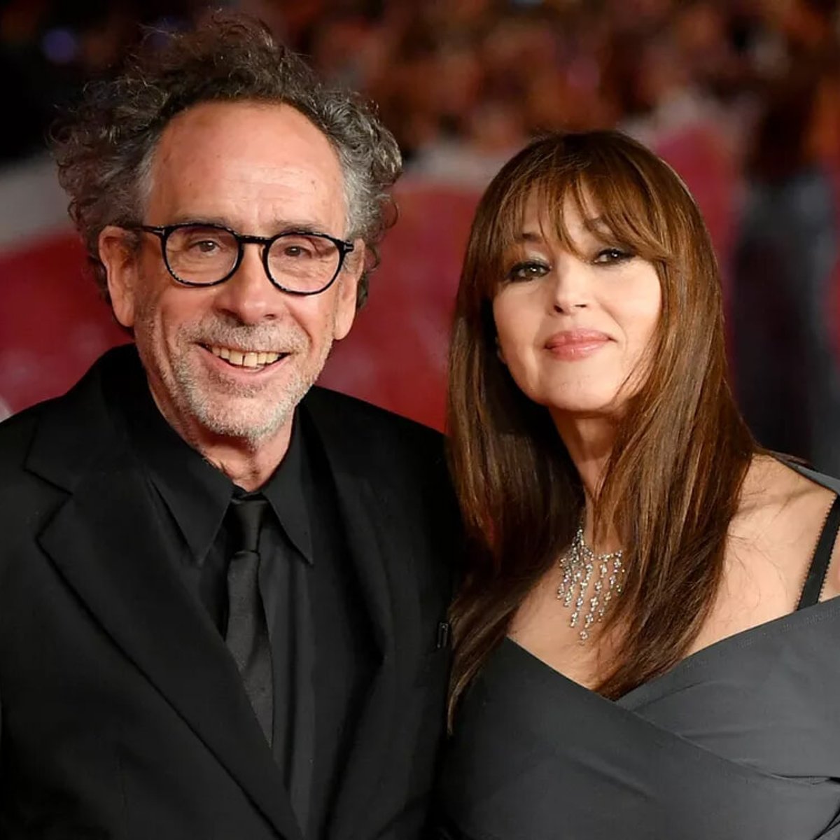 ティム・バートンとモニカ・ベルッチ、揃ってレッドカーペットに登場。