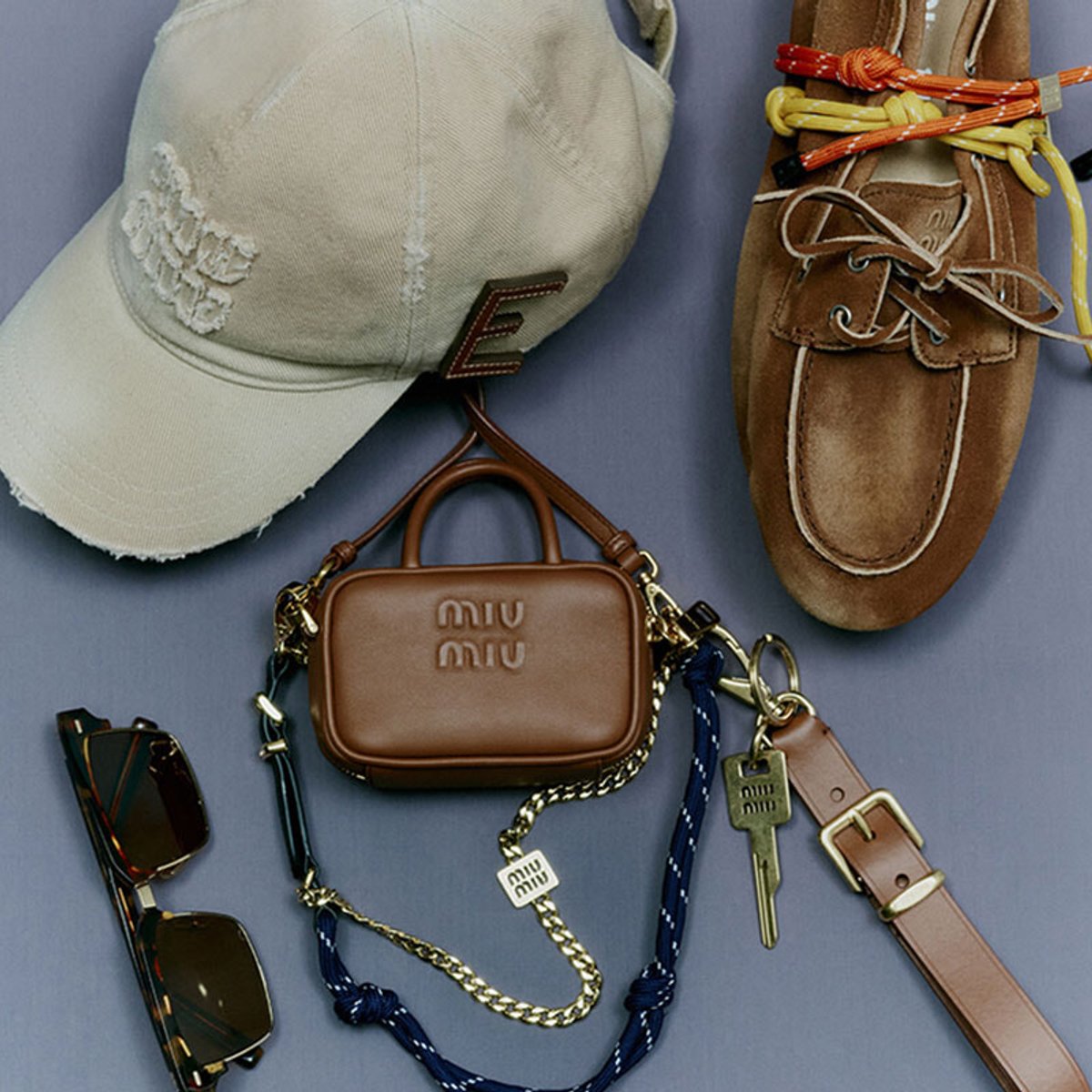 春夏の新作を、ミュウミュウのポップアップでお買い物！