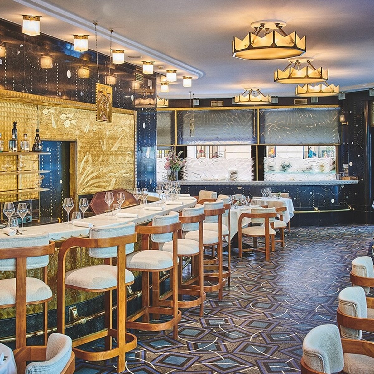 開店100周年のプルニエで味わう、アール・デコとクリスチャン・ディオールの卵！