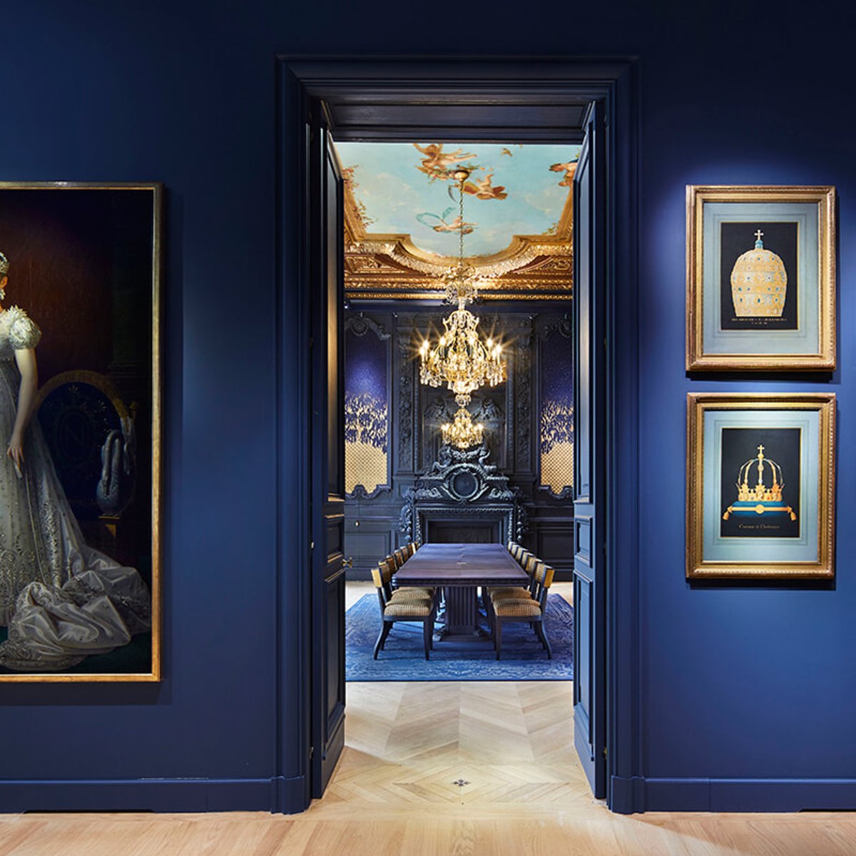 ショパンが住んでいた部屋が当時の姿のまま保存された文化遺産でもある、ショーメ本店ブティックへ。