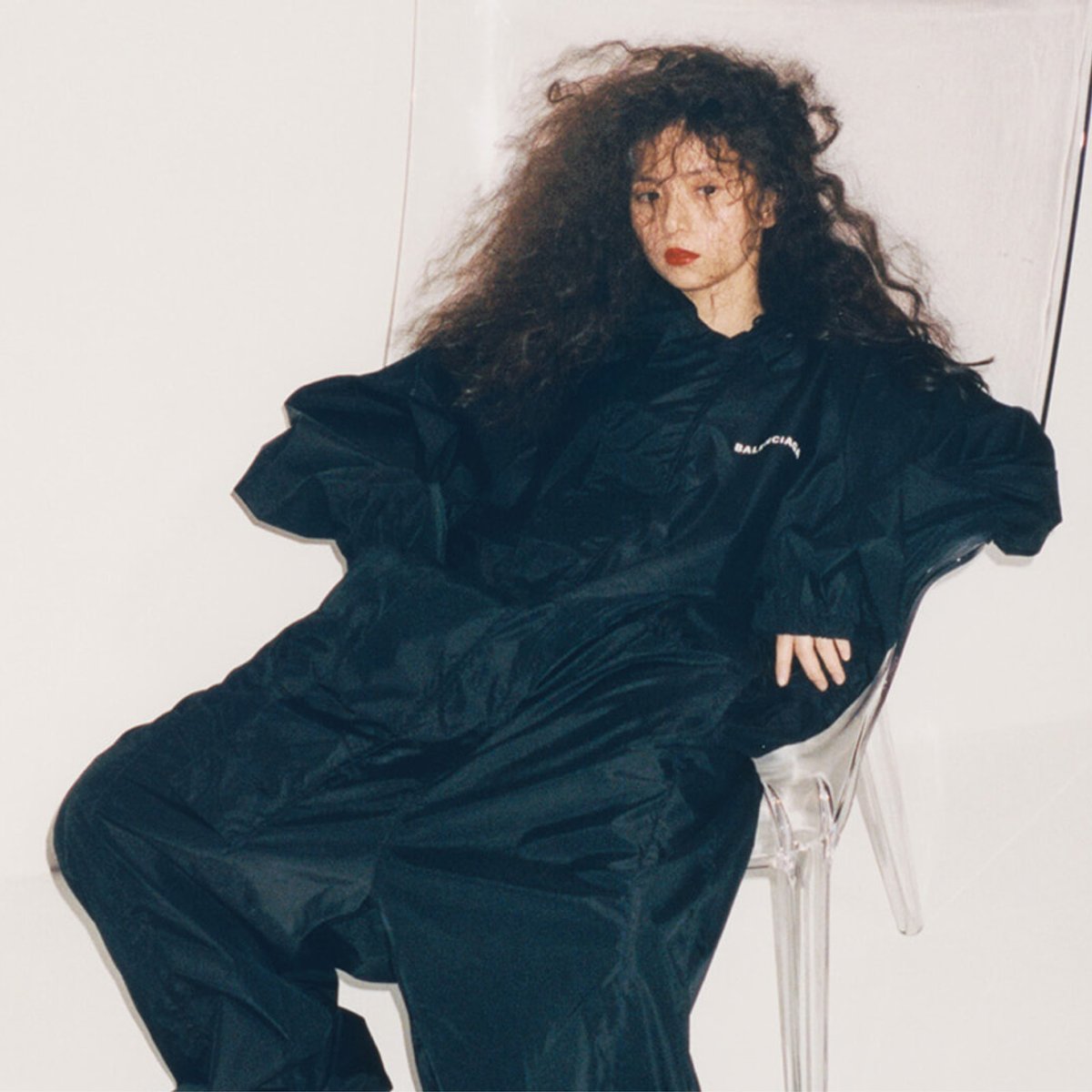 おごらず、愛をもって。齋藤飛鳥、25歳の現在地。