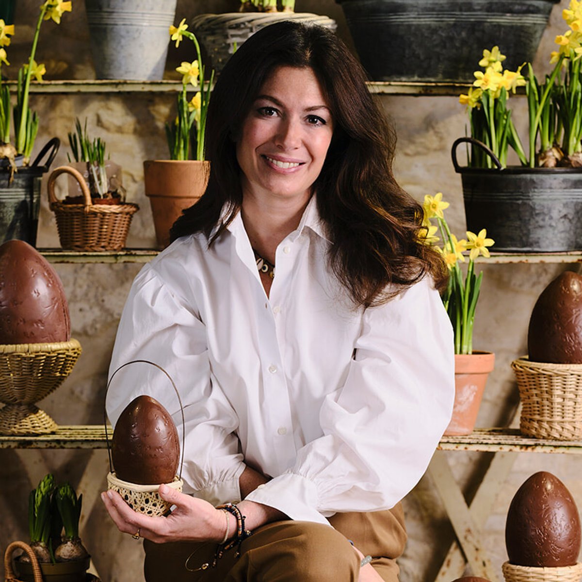 コーデリア・ドゥ・カステラーヌ、老舗ルイ・フーケのイースターに花のチョコレート。