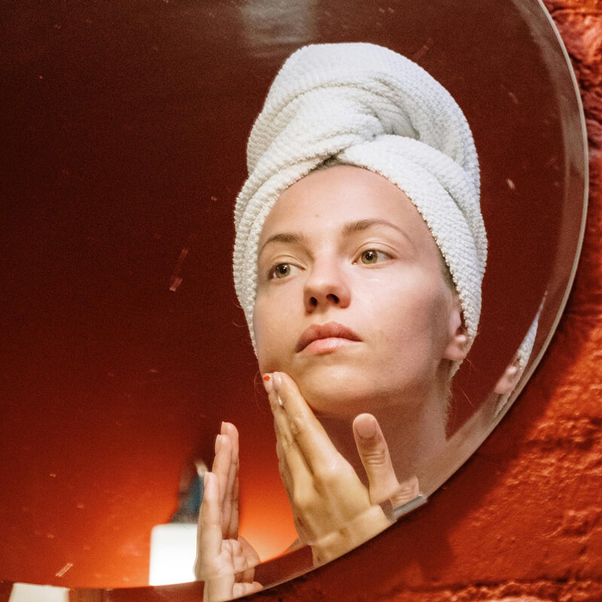 腸活で紫外線対策！ 透明感ある肌を保つ秘訣とは？