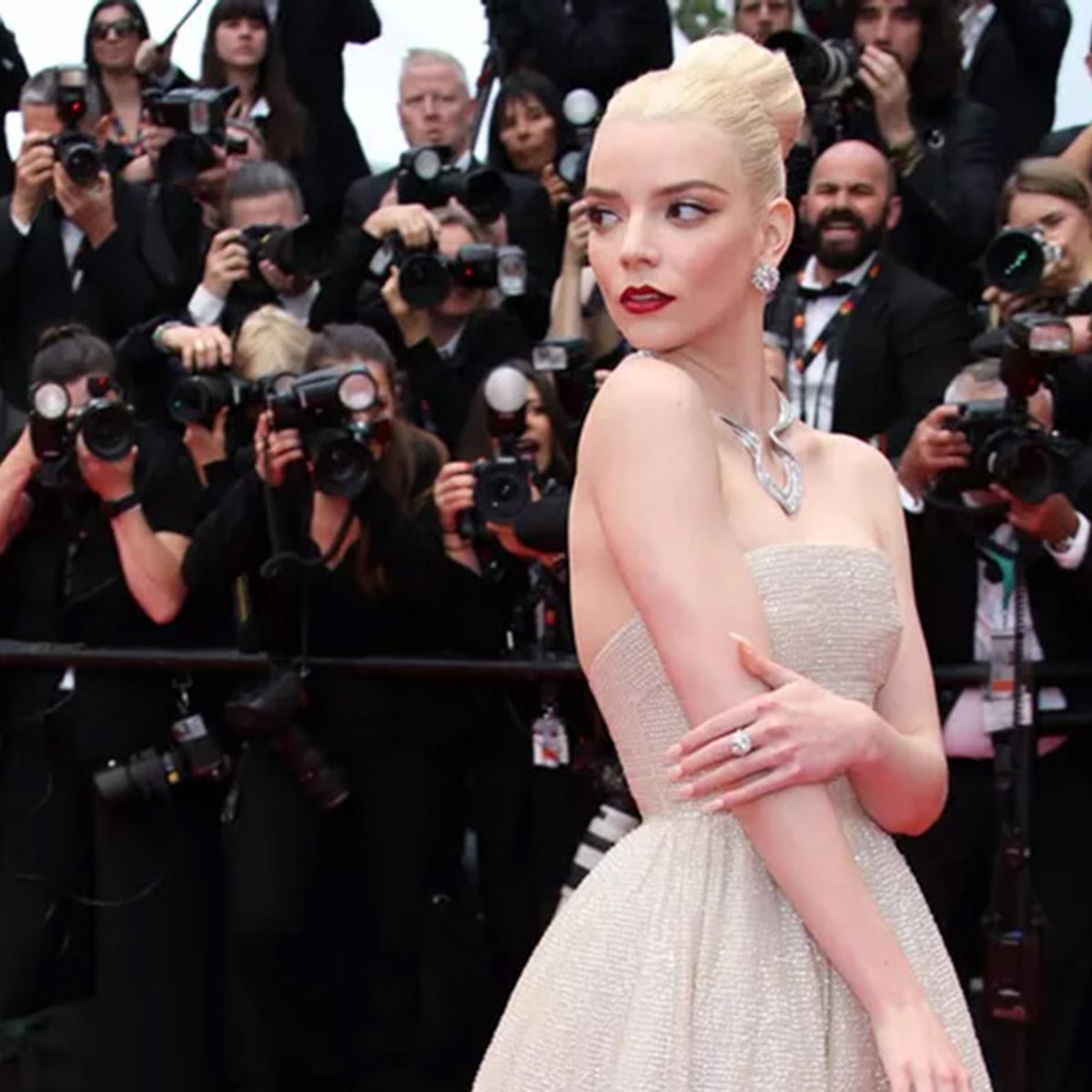 【毎日更新】第77回カンヌ国際映画祭2日目、「マッドマックス」最新作の登場にクロワゼットが熱狂！