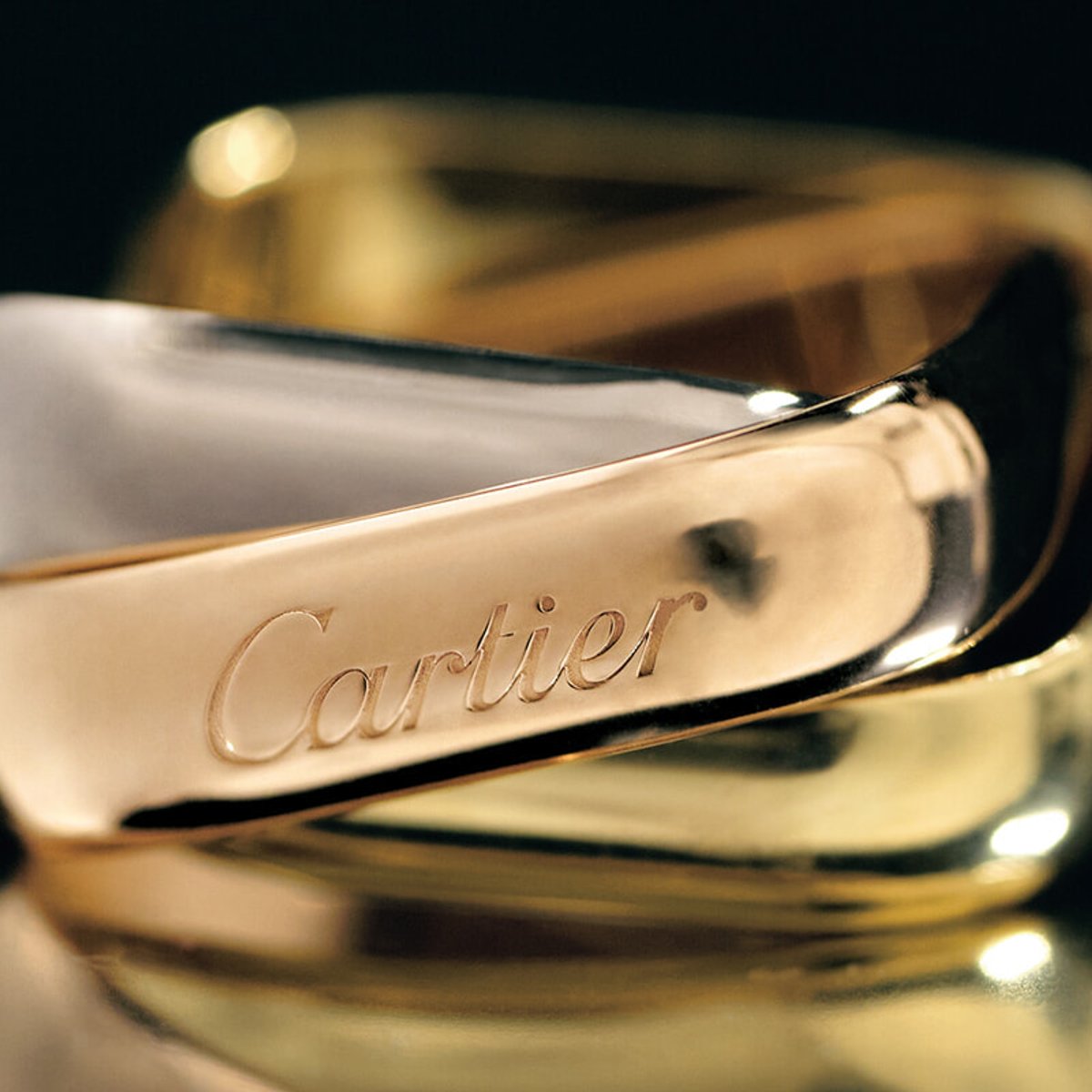 カルティエの「トリニティ」に生誕100年を祝して新作が登場。