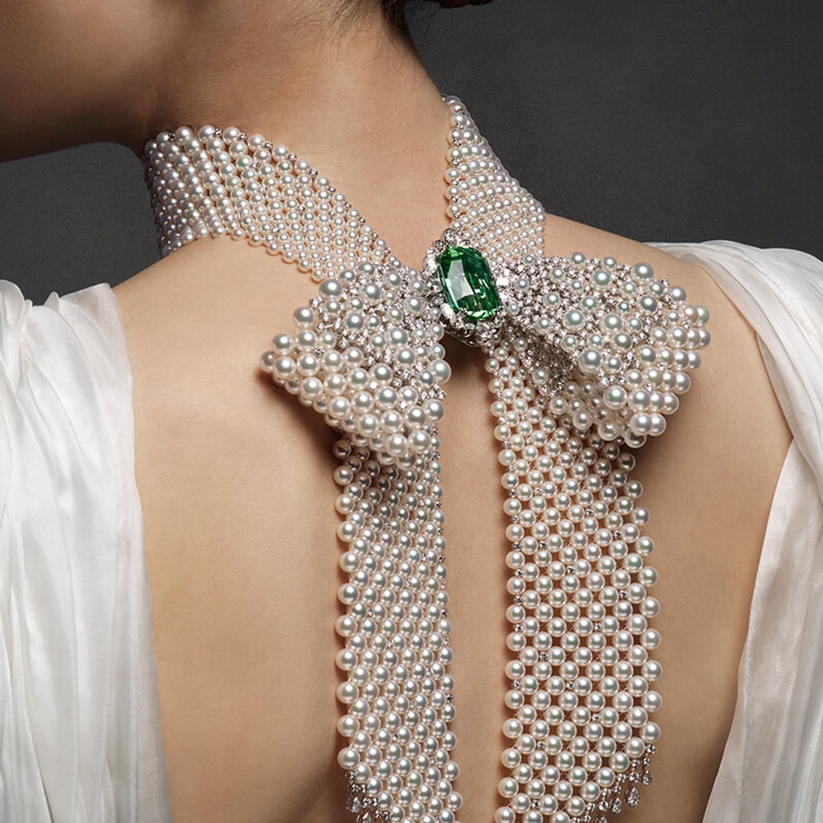 ミキモトの新作ハイジュエリーはメゾン伝統のモチーフ、リボンがテーマ。