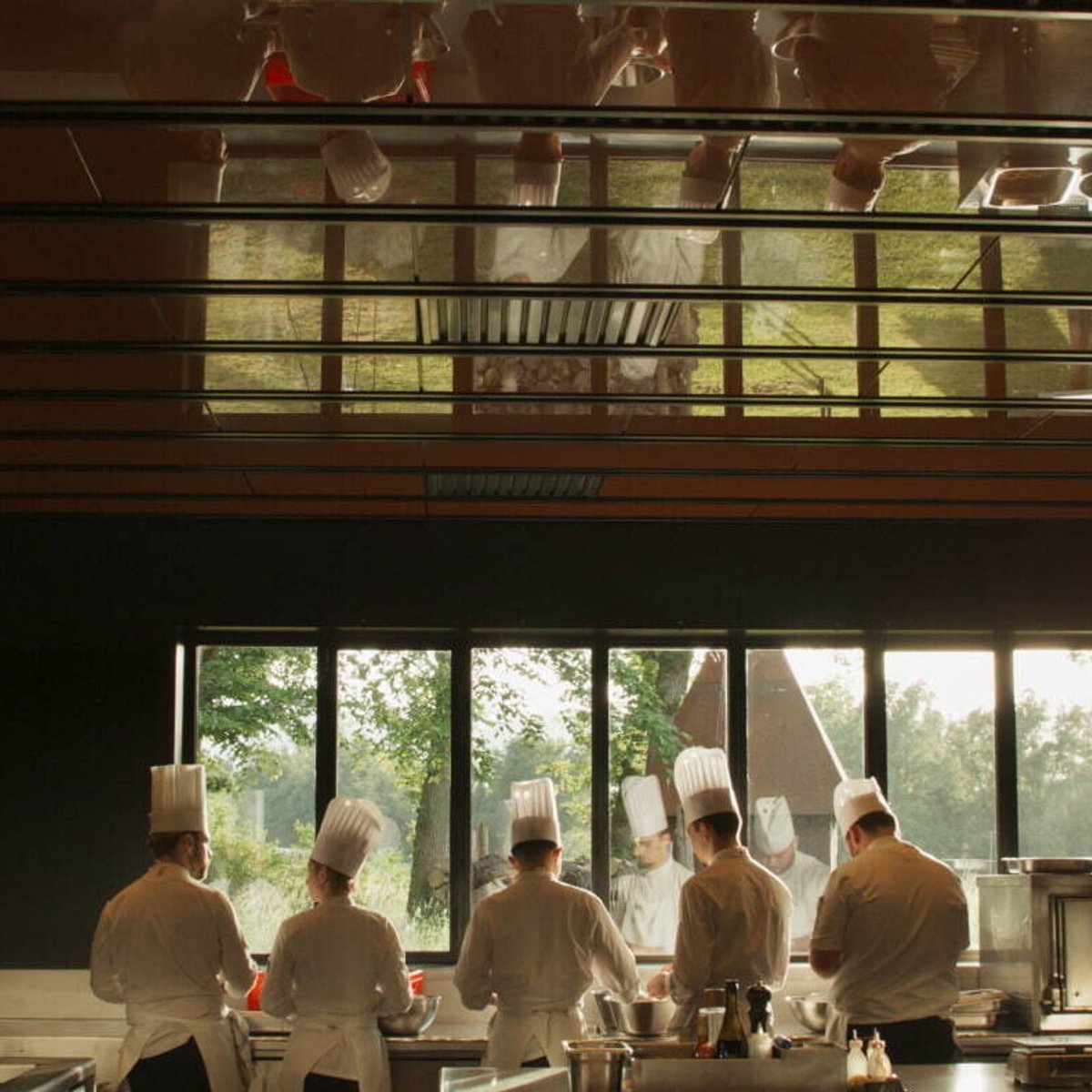 94歳の巨匠フレデリック・ワイズマン、ドキュメンタリー『至福のレストラン／三つ星トロワグロ』で描いた「本当の美食」とは？