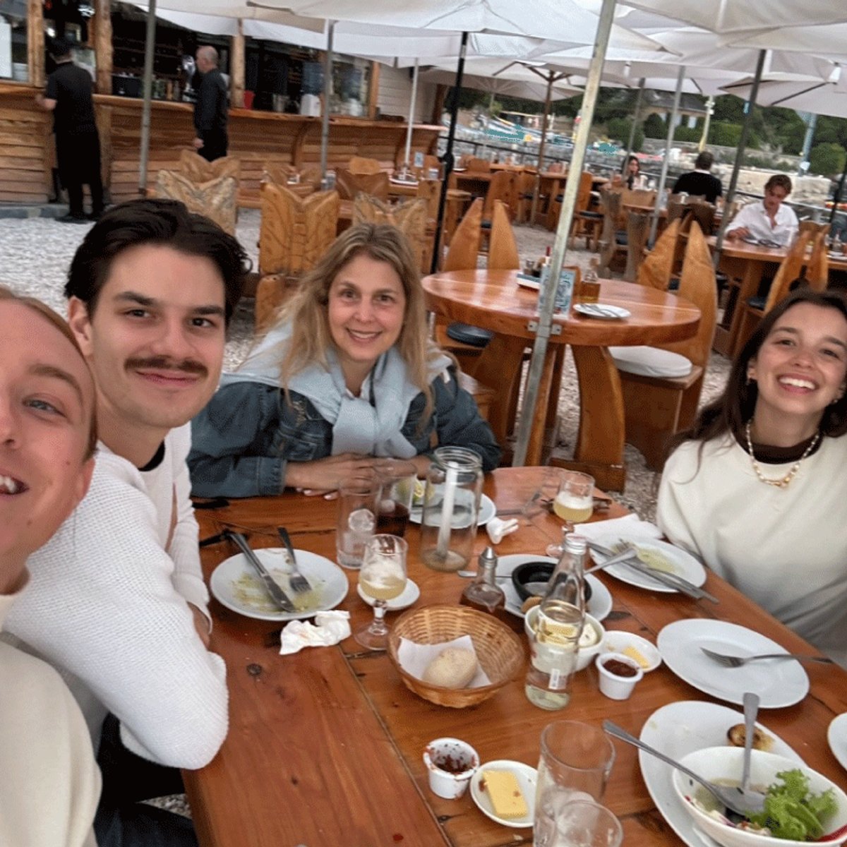 ニナ リッチの若きクリエイティブディレクター、ハリス・リードにインタビュー。