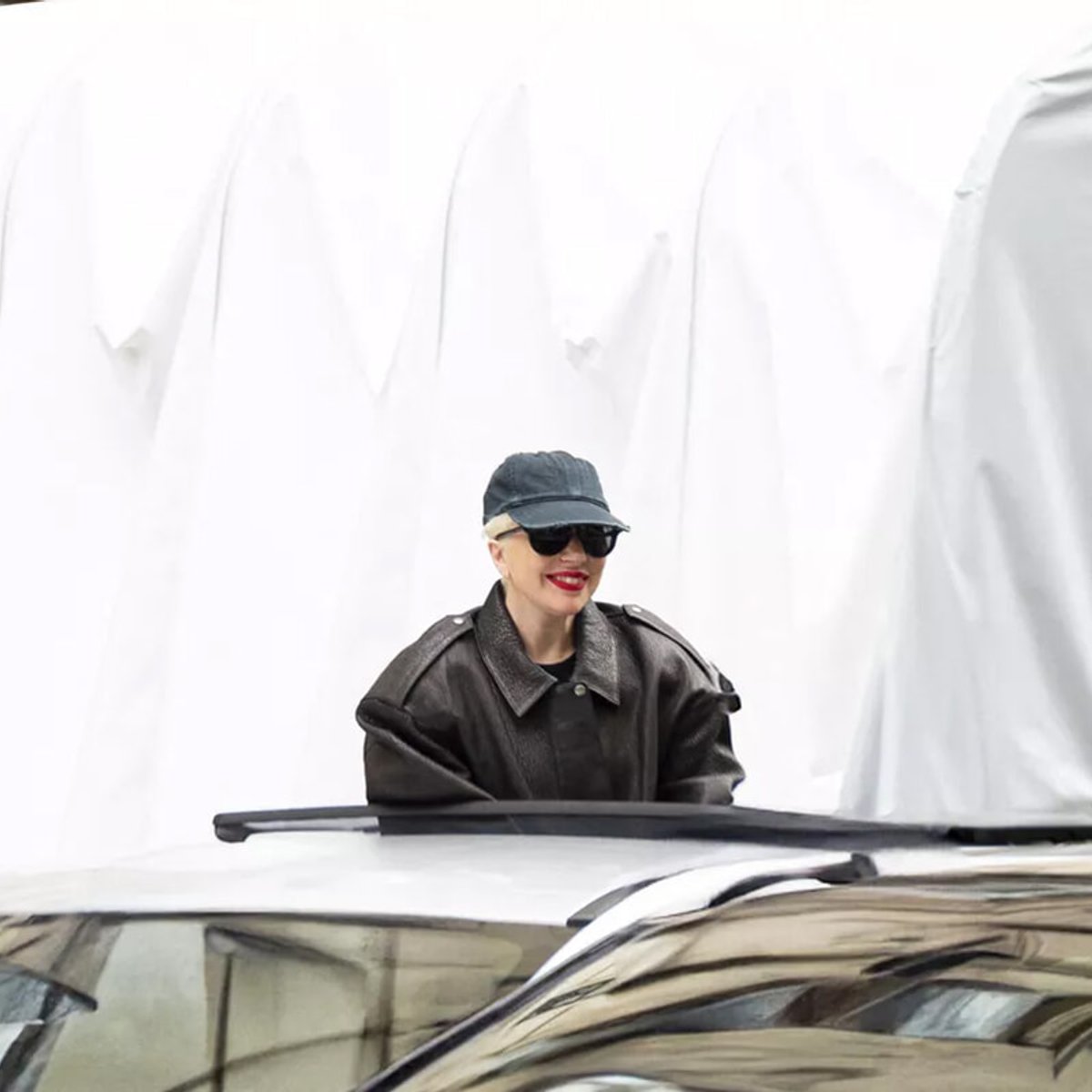 レディー・ガガ、セリーヌ・ディオンがパリに到着！オリンピックの開会式に出演か？