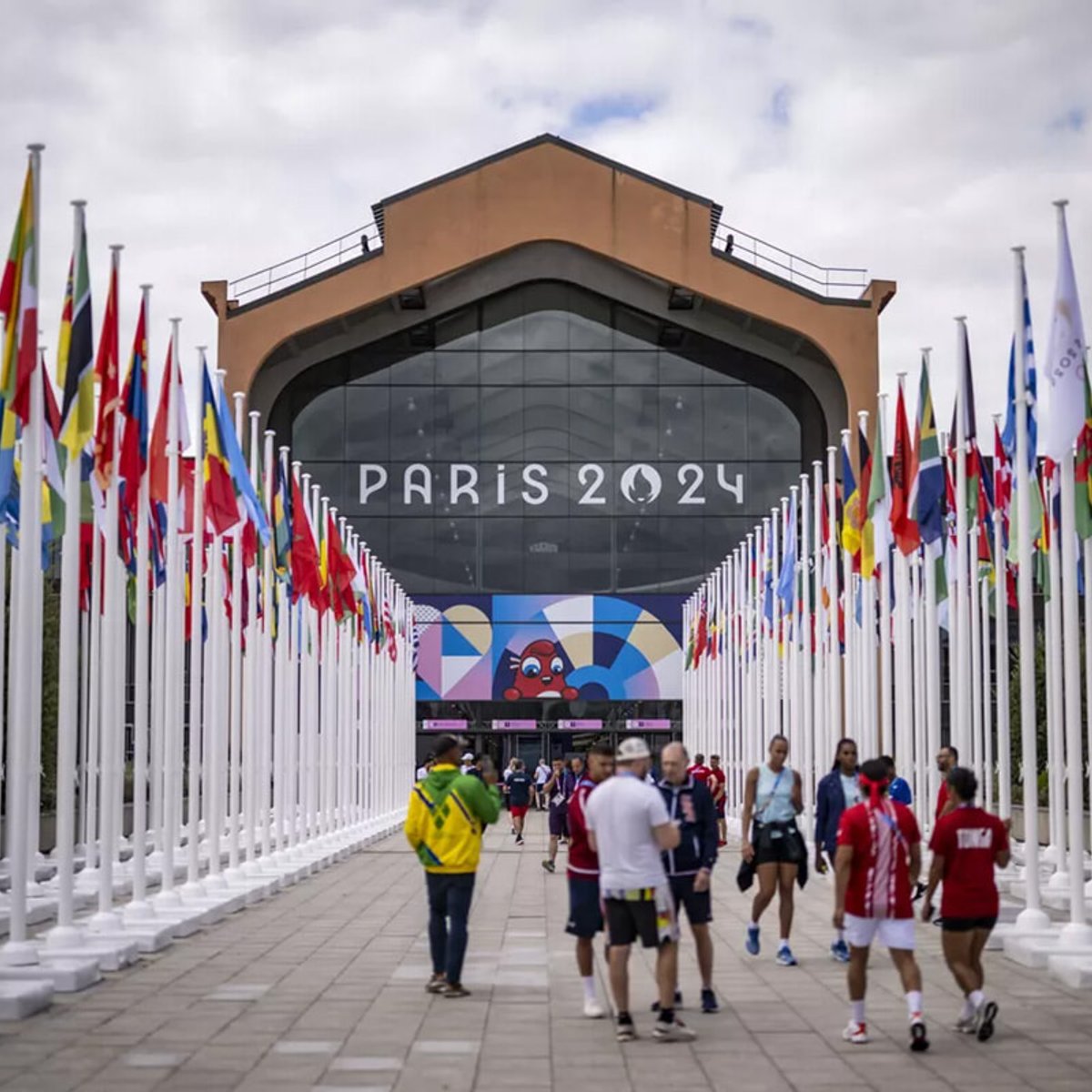 オリンピックとパラリンピック、アスリートたちが選手村で受けられる、無料のケアとは？