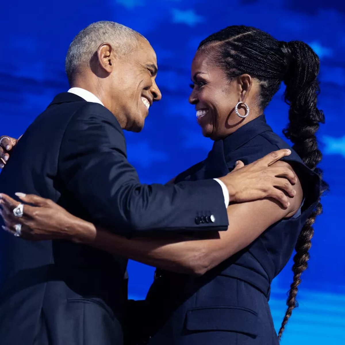 ミシェル・オバマが見せたXXLロングの編み込みの意味とは？