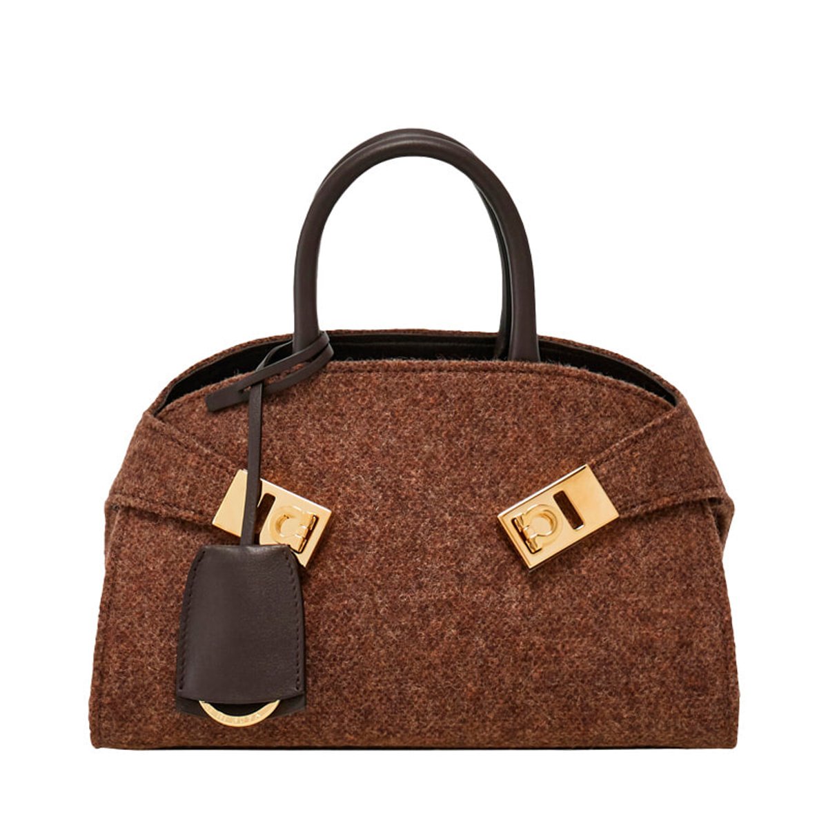 フェラガモが、シューズとバッグに特化したポップアップを伊勢丹新宿店で開催。