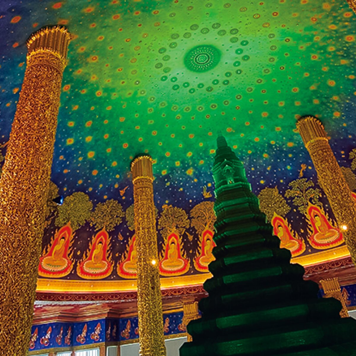 タイ旅行でひと味違う体験。ワット・パークナムで瞑想してみた。