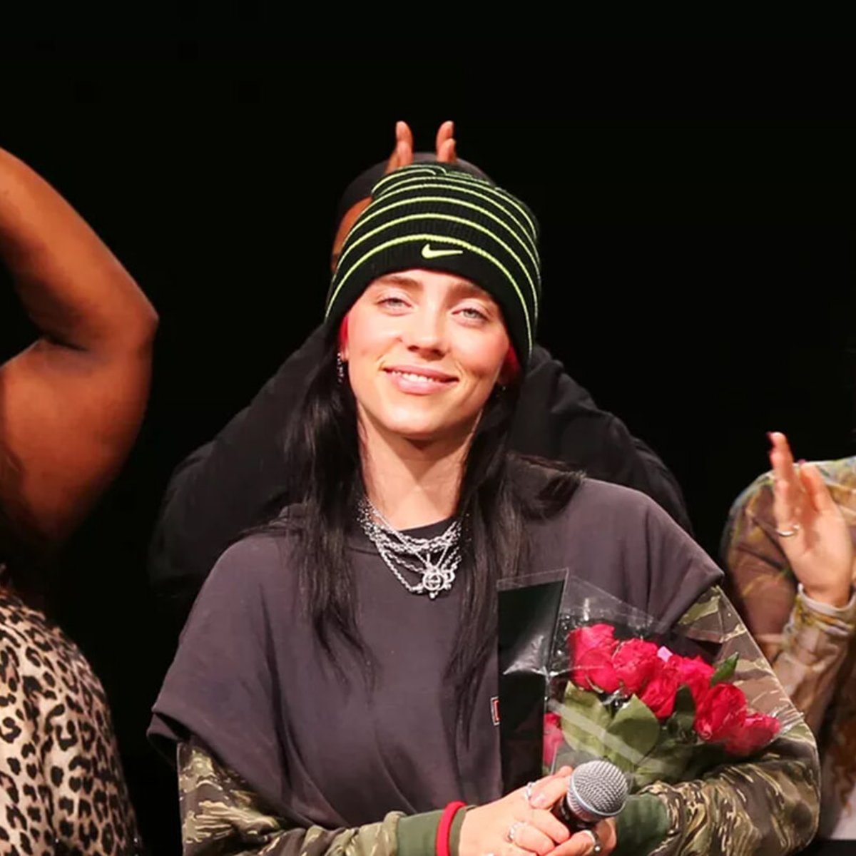 ビリー・アイリッシュ、カマラ・ハリスへの支持を正式に発表。