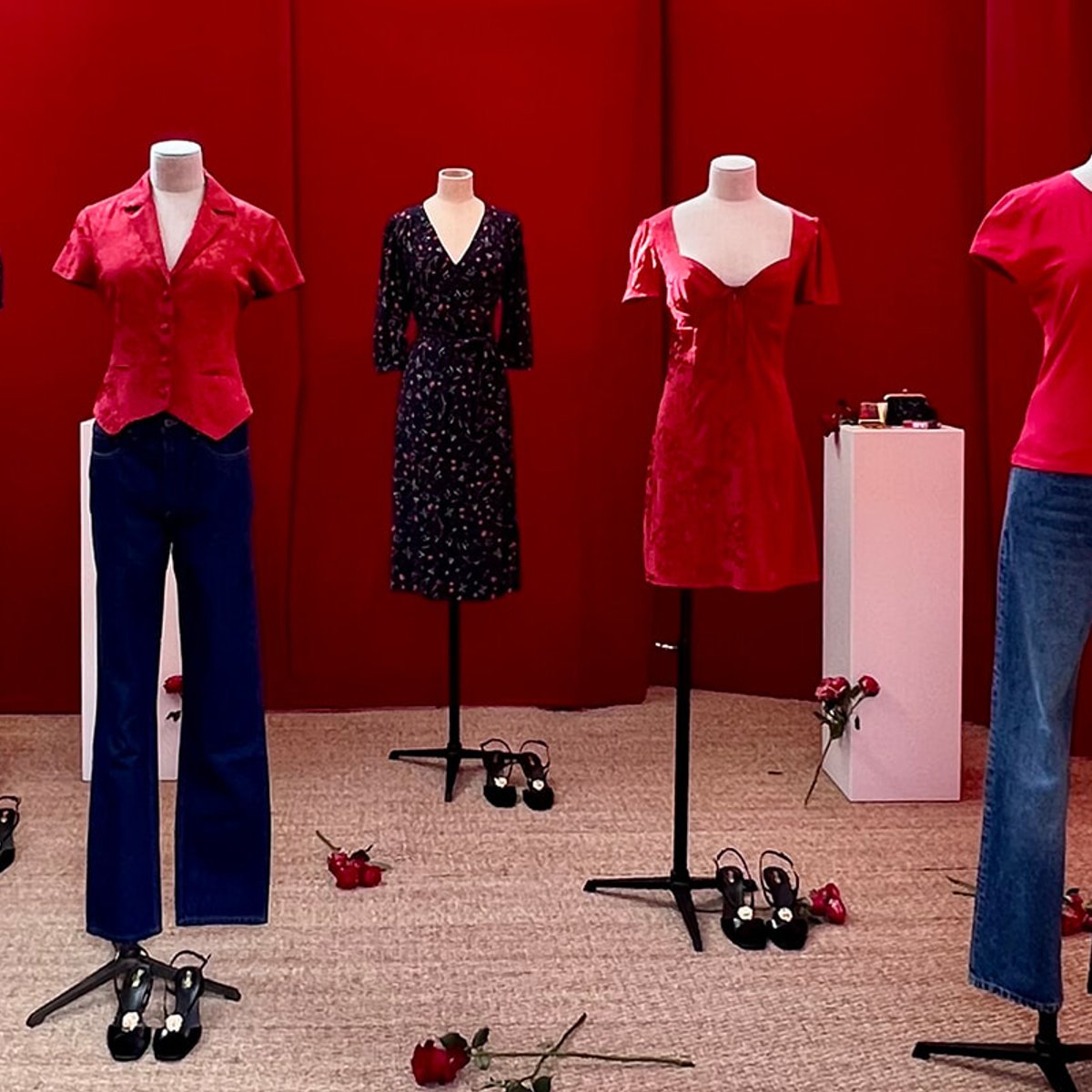 ジャンヌ・ダマスのルージュとムーラン・ルージュのコラボレーション。