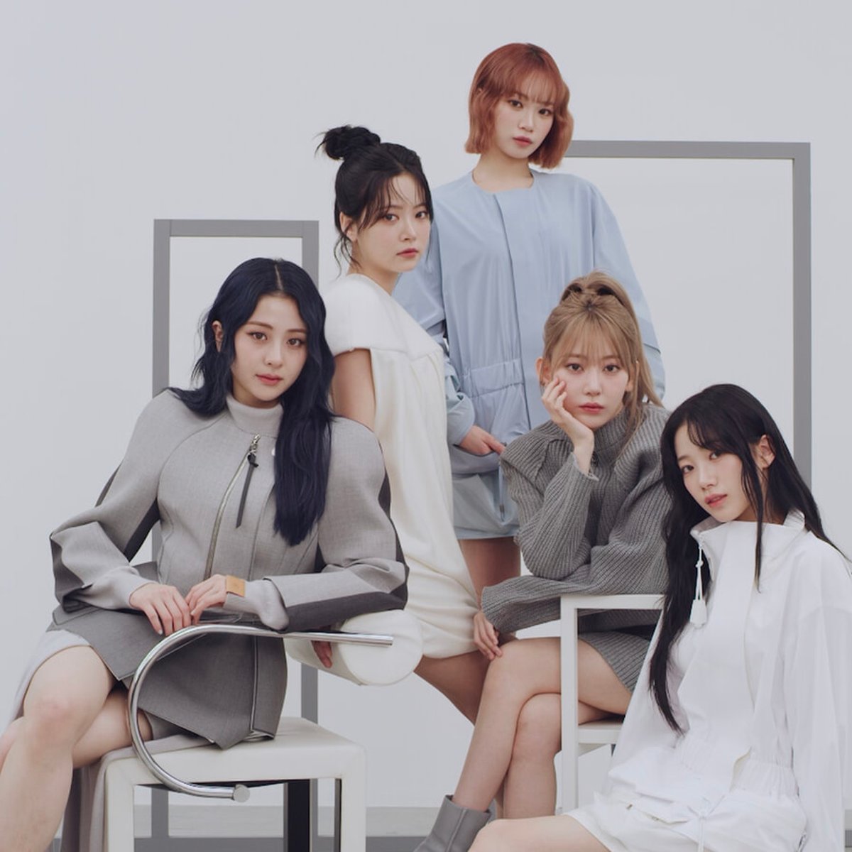 過去と未来を繋ぐ、 LE SSERAFIMとルイ･ヴィトンの旅。