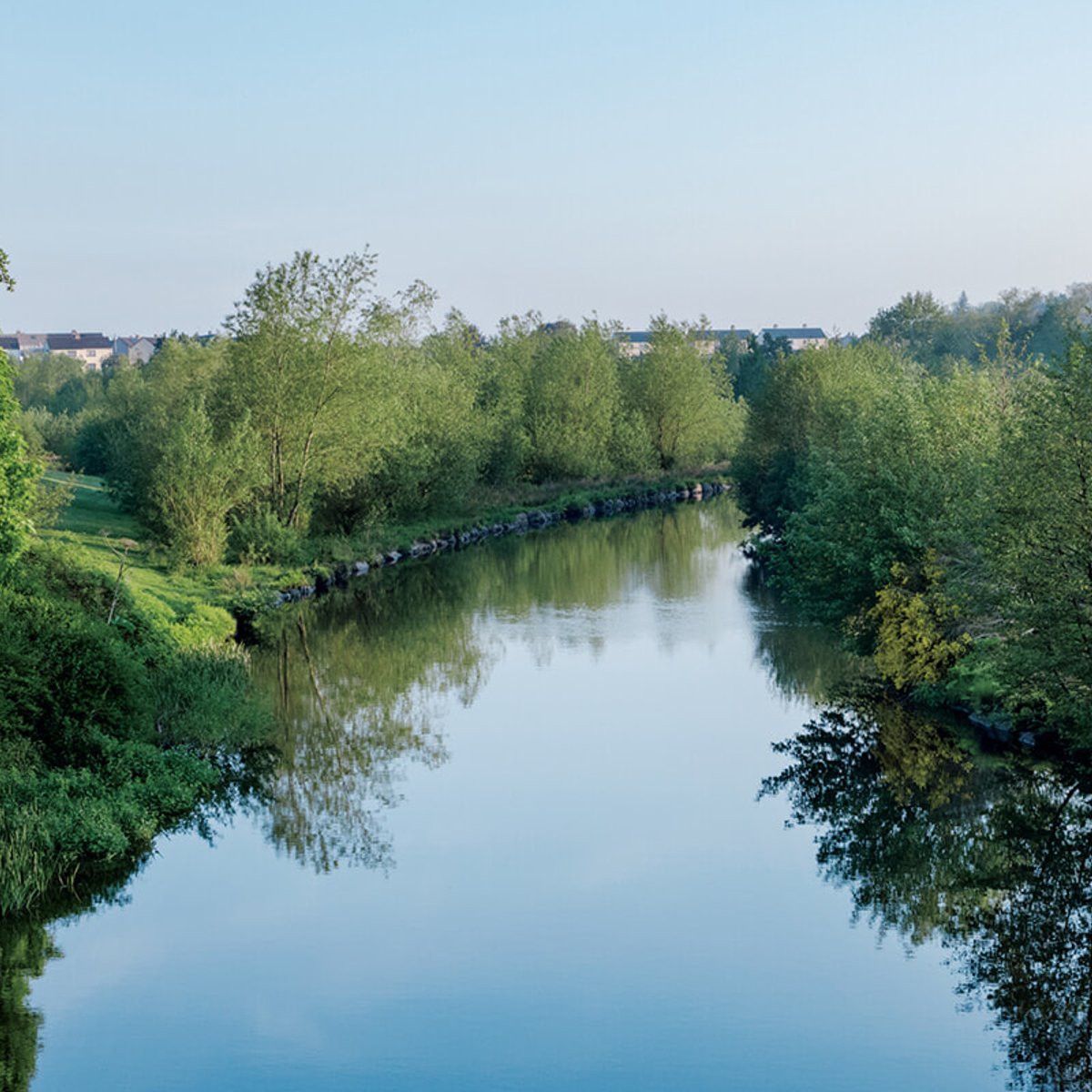 織物の街スコットランドのエルガンで、ジョンストンズ・オブ・エルガンの工場へ。