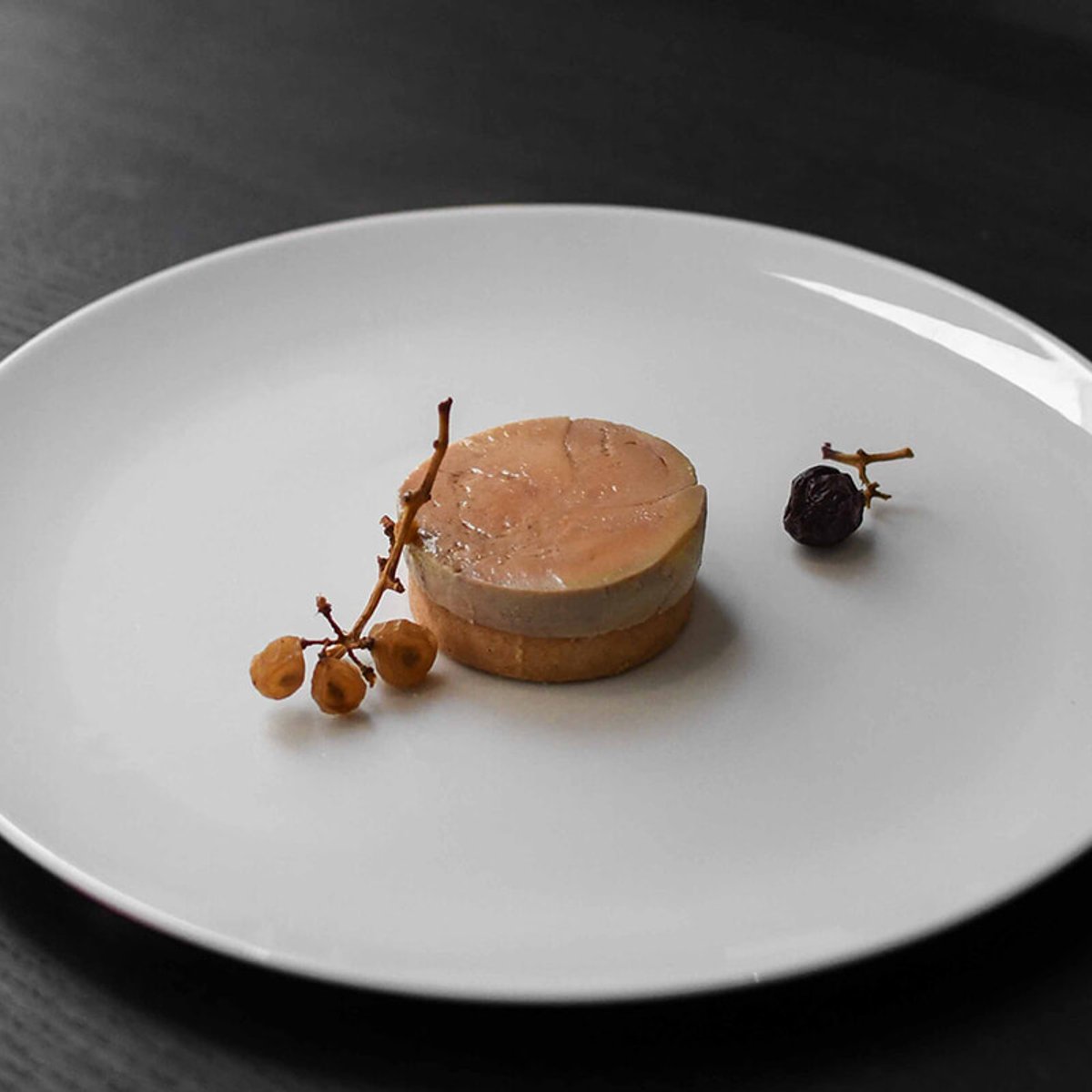 11区の1ツ星オートンヌで、フランス素材の味覚の旅を。