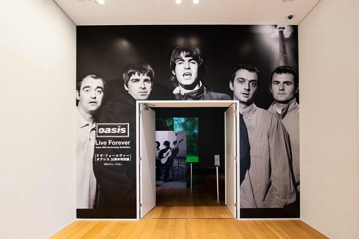 Oasis（オアシス）の30周年の伝説を振り返る大回顧展の見どころは