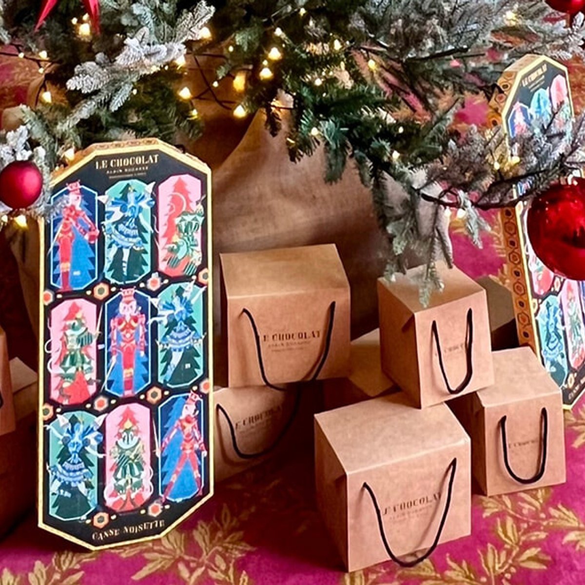 ル・ショコラ・アラン・デュカスのクリスマス、12月は24日まで毎日が『くるみ割り人形』。