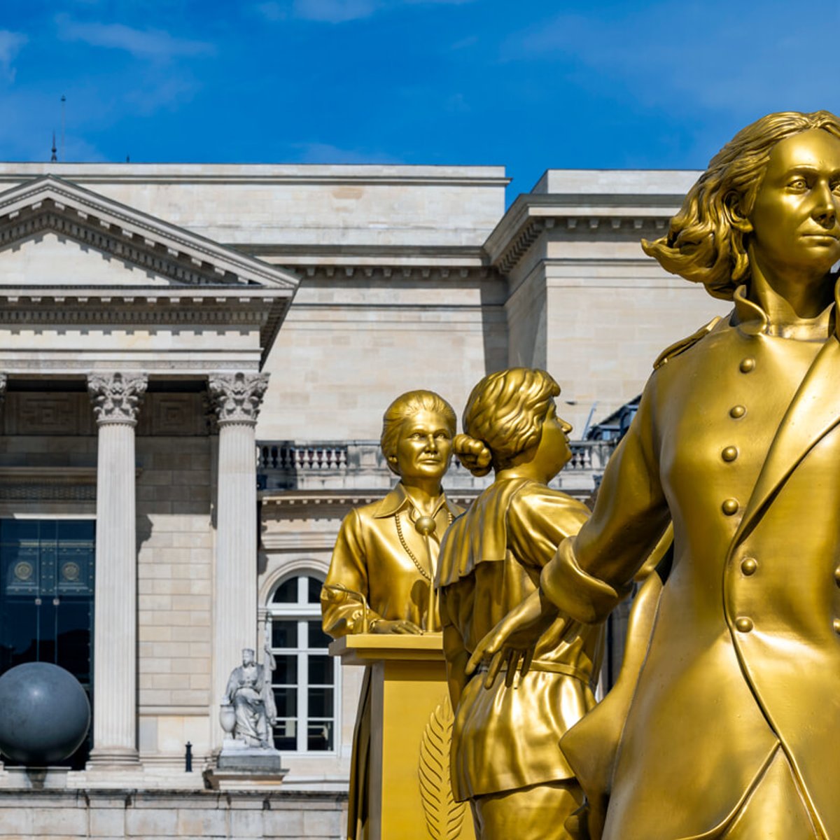 熱狂のオリンピックが、パリの街に残したものとは？