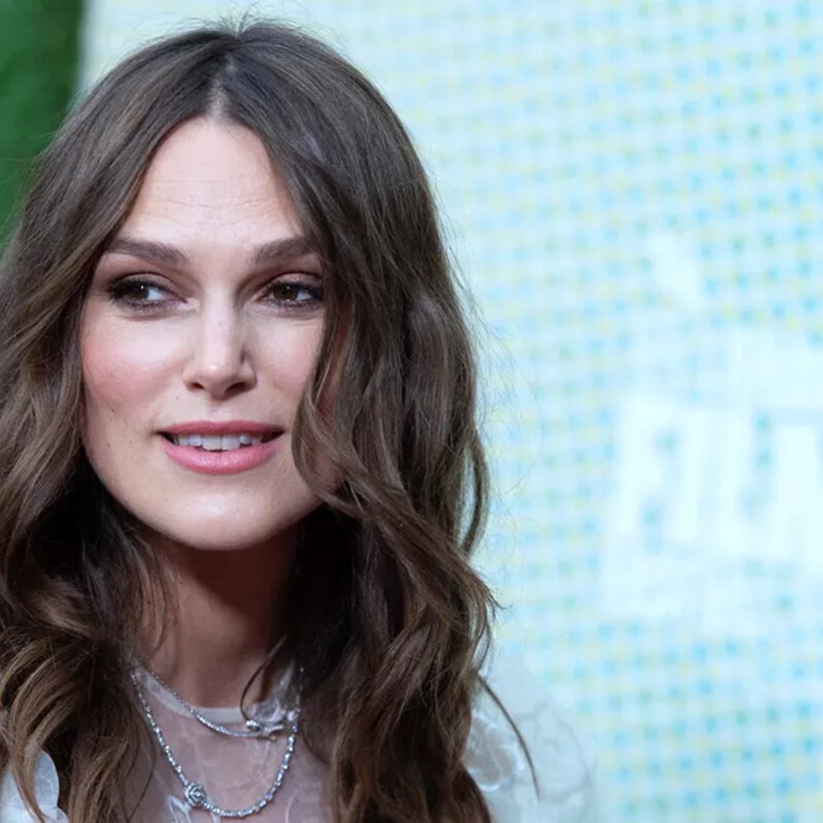 キーラ・ナイトレイ、摂食障害にまつわる噂に言及。