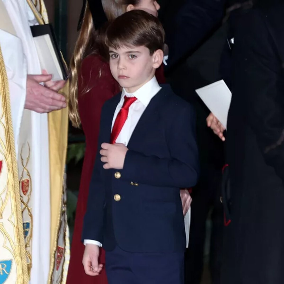 ルイ王子、クリスマスの式典で母方の祖父母に宛てた手紙が話題に。