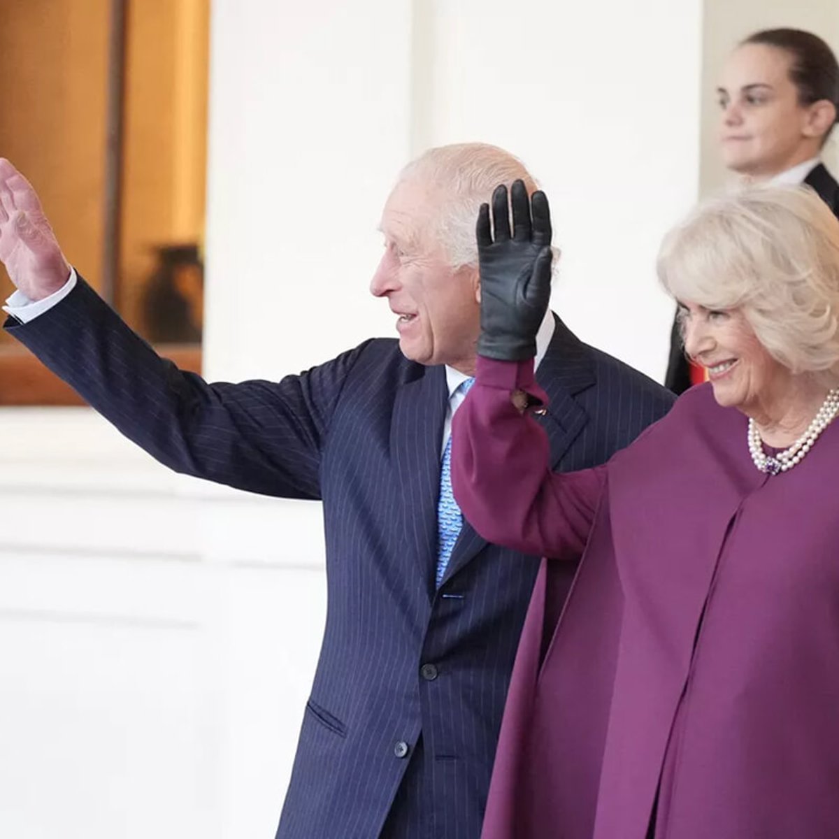 チャールズ3世とカミラ王妃、クリスマスカードを公開！