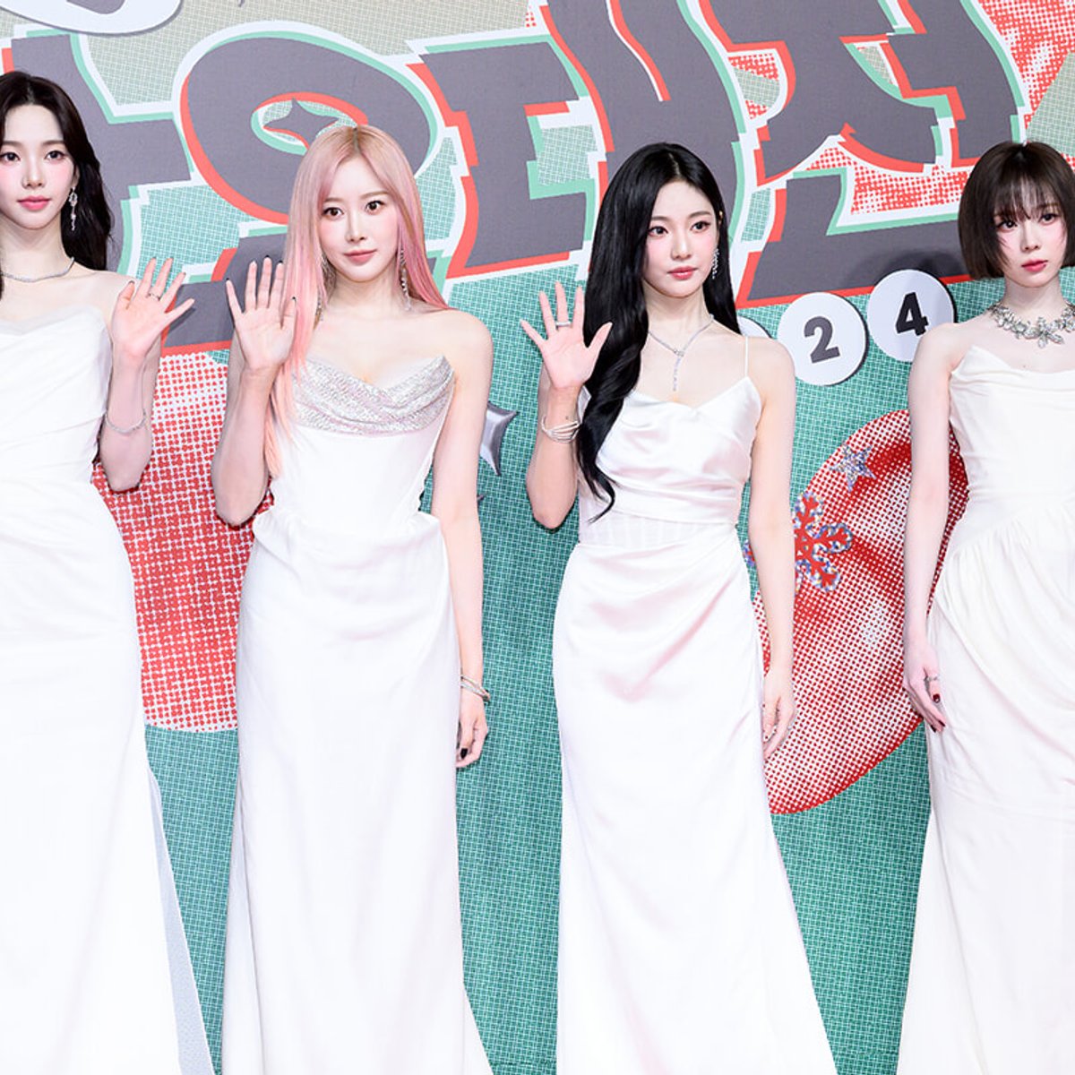 Happy Holidays！ 韓国アーティストから届いたホリデーグリーティングを一気見。【ヨジャ編】