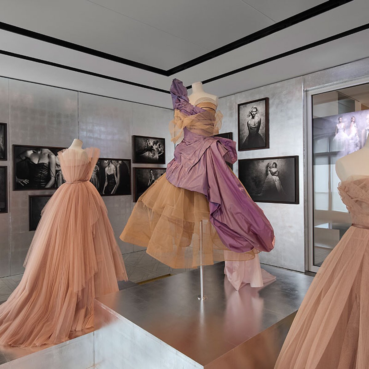 初公開写真も！ ラ ギャラリー ディオールでピーター・リンドバーグ展。