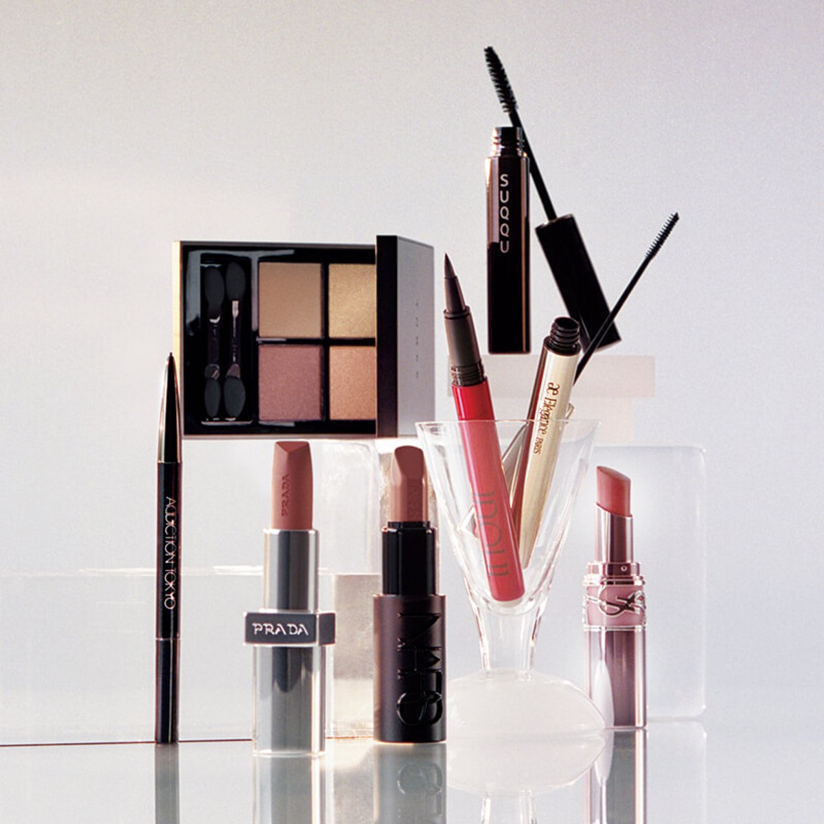 2024年のおすすめメイク！ 唯一無二の私らしい美しさが、色と質感の力で開花する。