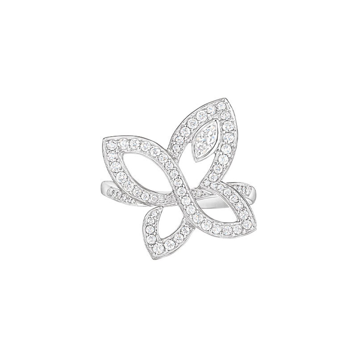 白百合から蝶の姿へ、ハリー・ウィンストンのリング。