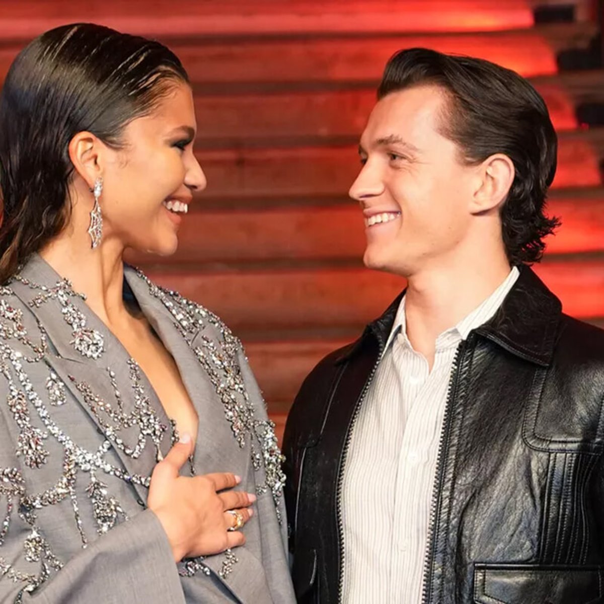 トム・ホランドとゼンデイヤの婚約、ネット上で議論を呼ぶ理由とは？