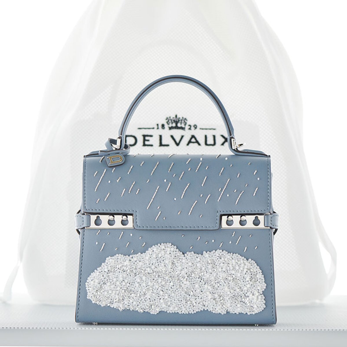 デルヴォー、マグリット作品がテーマのコレクションに特化したポップアップを開催！